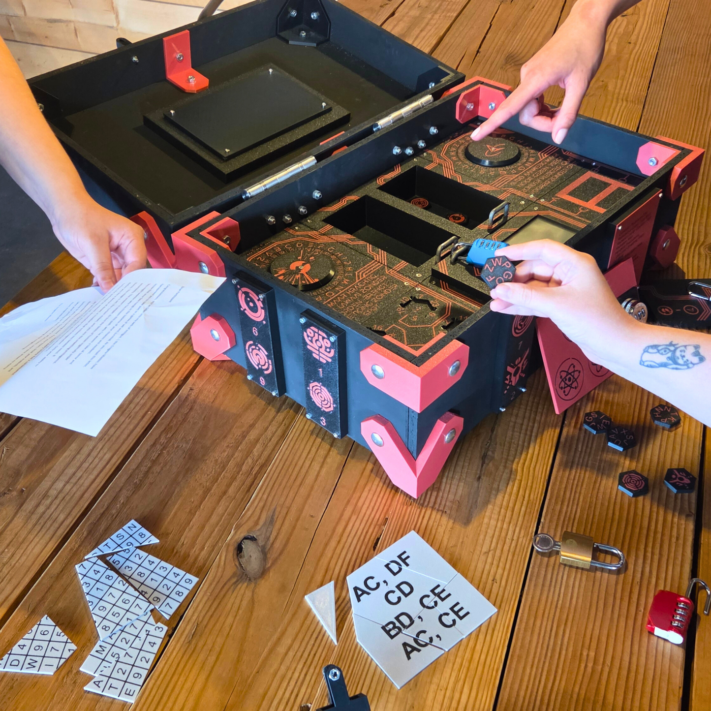 Escape Box - Home Escape Adventure