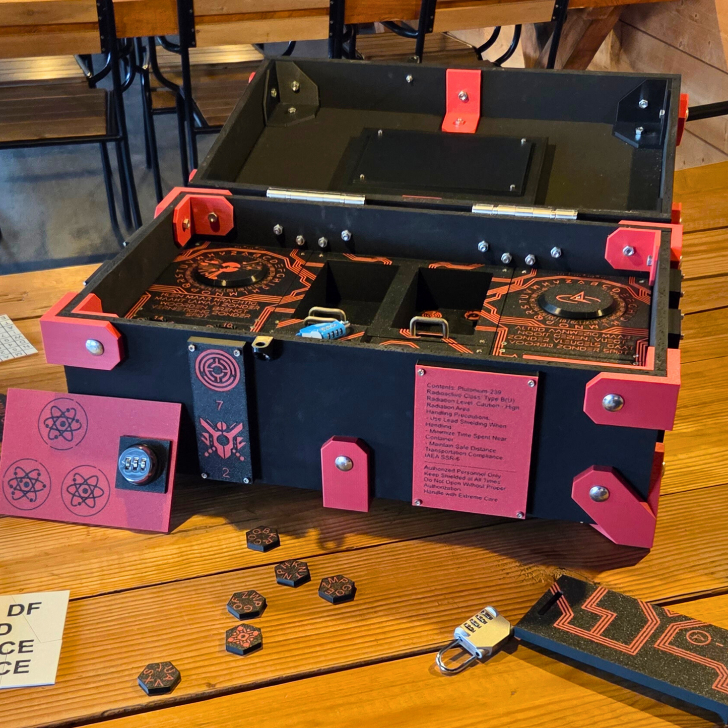 Escape Box - Home Escape Adventure